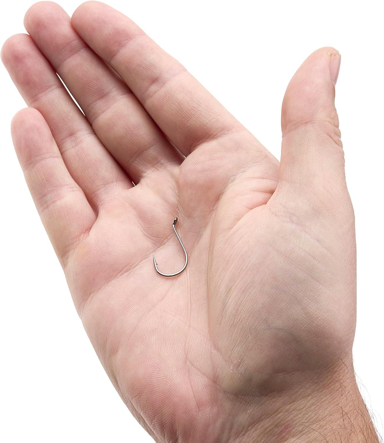 imageBerkley Fusion19 Wide Gap Live Bait Hooks Size 4 Fishing Hooks Needle Point with SlickSet Coating for Easy Penetration Forged for Added StrengthSmoke Satin