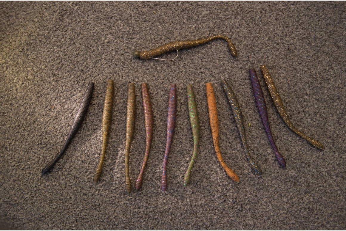 imageBerkley Berkley PowerBait MaxScent Hit WormSmoke Black Blue Gold